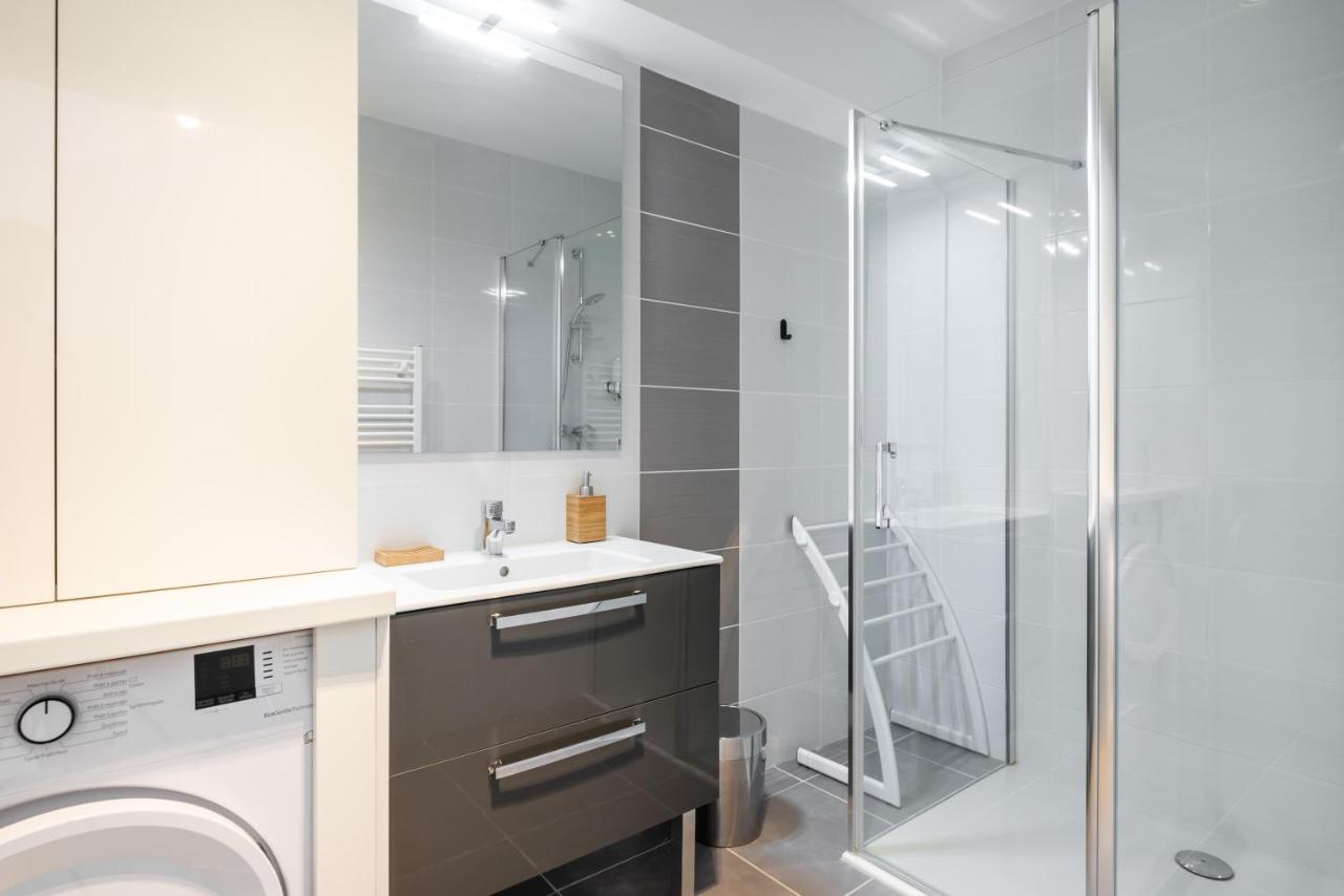 Appartement De Standing Avec Grande Terrasse Villeurbanne Dış mekan fotoğraf