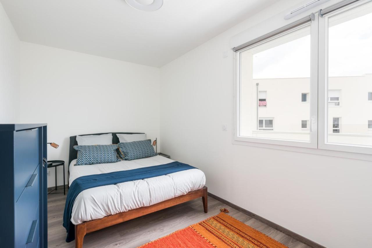 Appartement De Standing Avec Grande Terrasse Villeurbanne Dış mekan fotoğraf